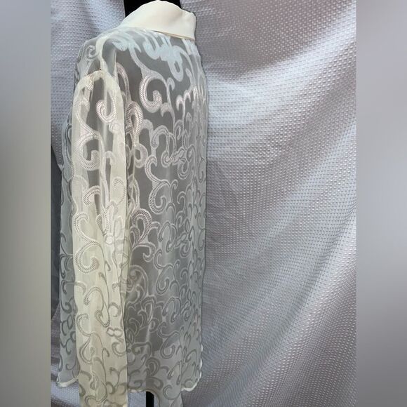 Vintage D Frank glass button top-medium - Picture 2 of 6